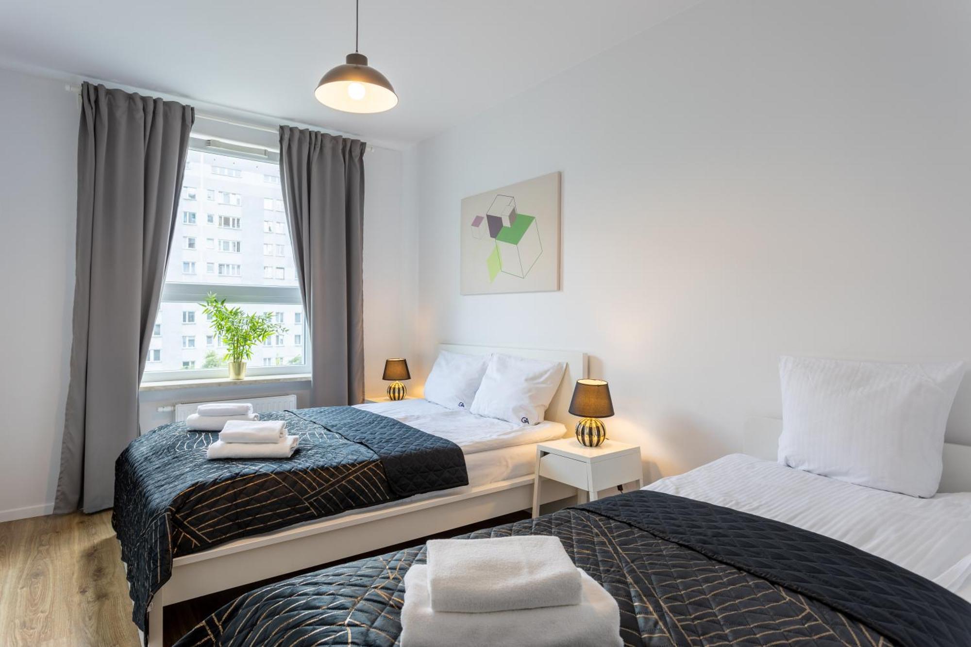 Urban Chic - Pereca - Rondo Onz - Luxury Warsaw Stays - 14 People Bagian luar foto