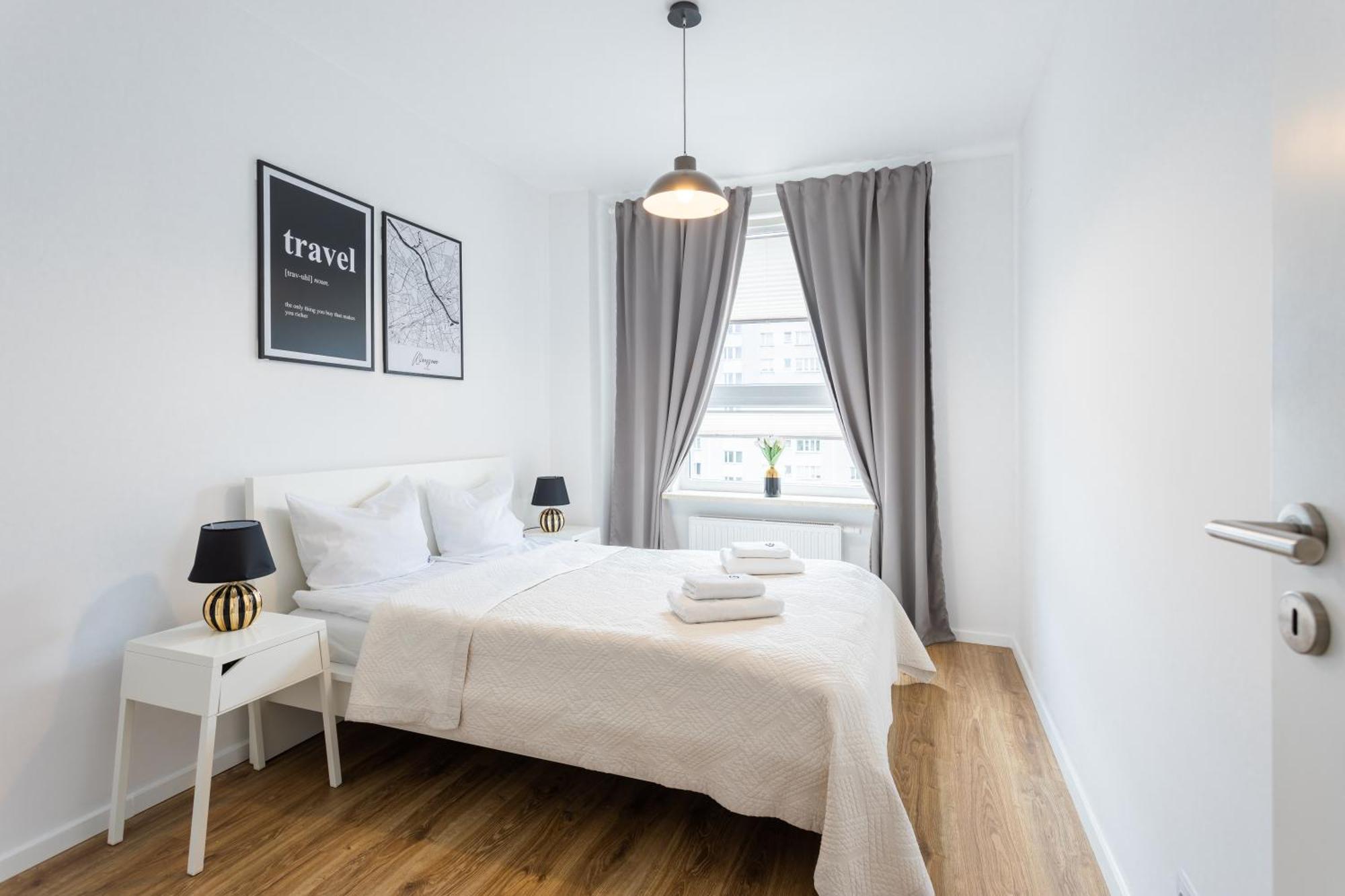Urban Chic - Pereca - Rondo Onz - Luxury Warsaw Stays - 14 People Bagian luar foto